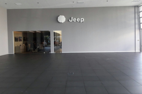 ANTALYA MASERATİ SHOWROOM - SERVİS İNŞAATI ve JEEP SHOWROOM YENİLEME İŞİ