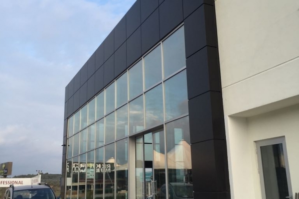 BODRUM ALFA ROMEO - JEEP ANA BAYİ İNŞAATI