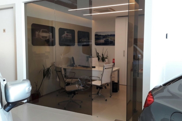 ANTALYA MASERATİ SHOWROOM - SERVİS İNŞAATI ve JEEP SHOWROOM YENİLEME İŞİ